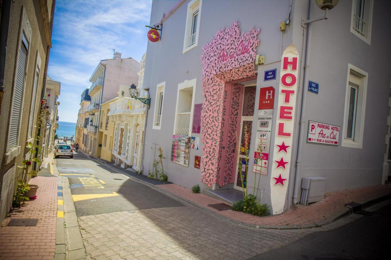 Hôtel Arc en Ciel et SPA - Les Sables d'Olonne Les Sables-dʼOlonne Exterior foto